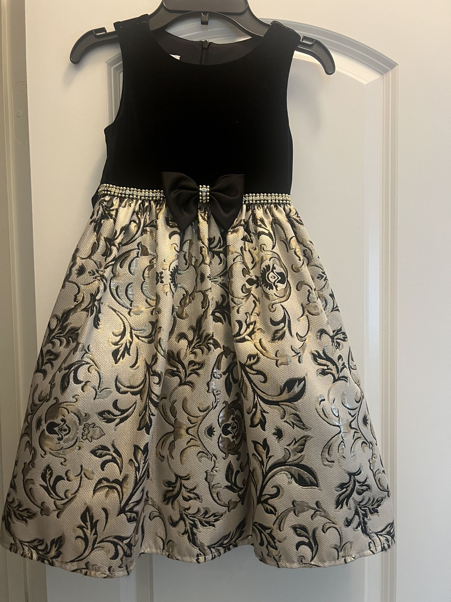 Elegant Girls Holiday/Party Dress – Black Velvet & Brocade Skirt 🎀