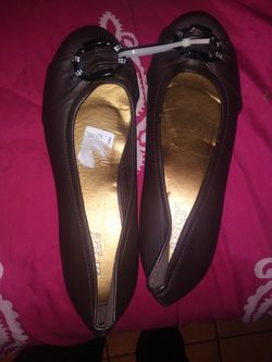Womens flats