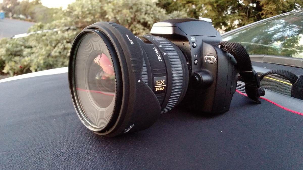 Nikon D40x W 2 lenses/ Nikon 18-55mm + Nikon 55-200mm f/4-5.6G