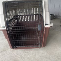 Med/lg Dog Kennel