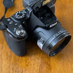 Nikon Coolpix P520