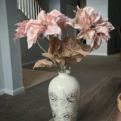 Vase With Glittered Flowers 
