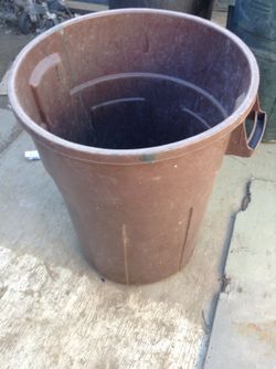 Trash/storage Containers