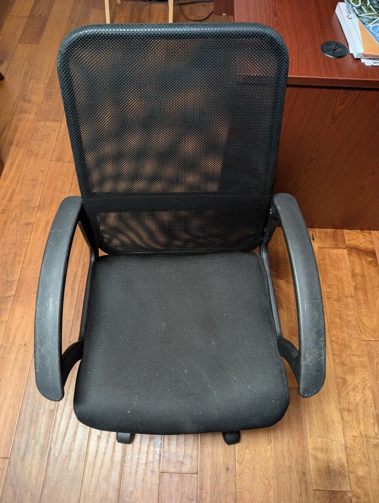 High-Back Black Mesh Office Chair with Rolling Wheels