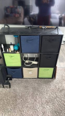 Cubby w/ storage bins