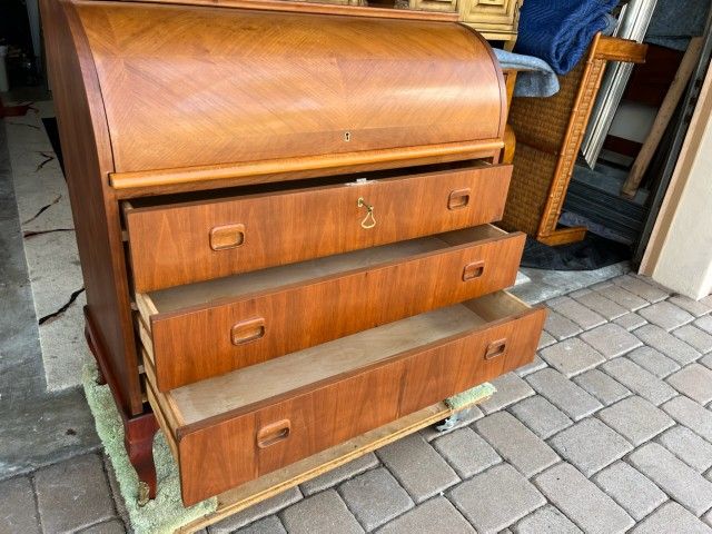 Danish Secretary dresser 