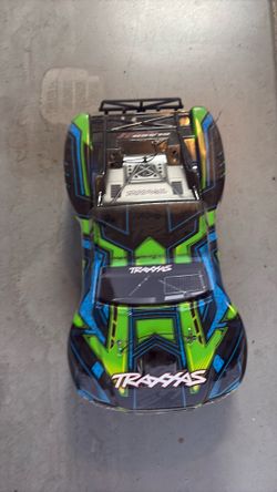 Traxxas Slash 2WD XL-5 RC Truck – Ready to Run – 2 Batteries & Dual Charger