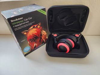 BROOKSTONE  Headphone Wireless Cat Ear Headphones Bluetooth, Built-inspeakers. Like New Condition