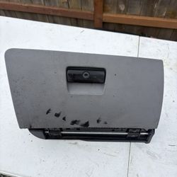 Bmw E90 glove compartment assembly 