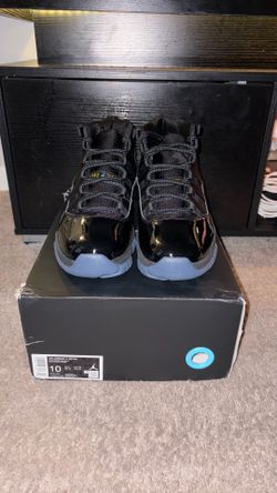 DS Gamma Blue 11s Size: 10