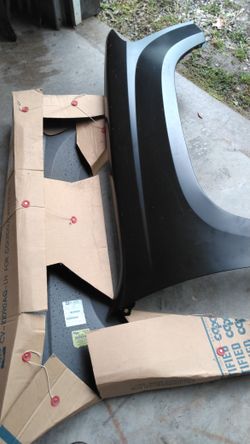 Chevy Colorado Or GMC Canyon Fenders