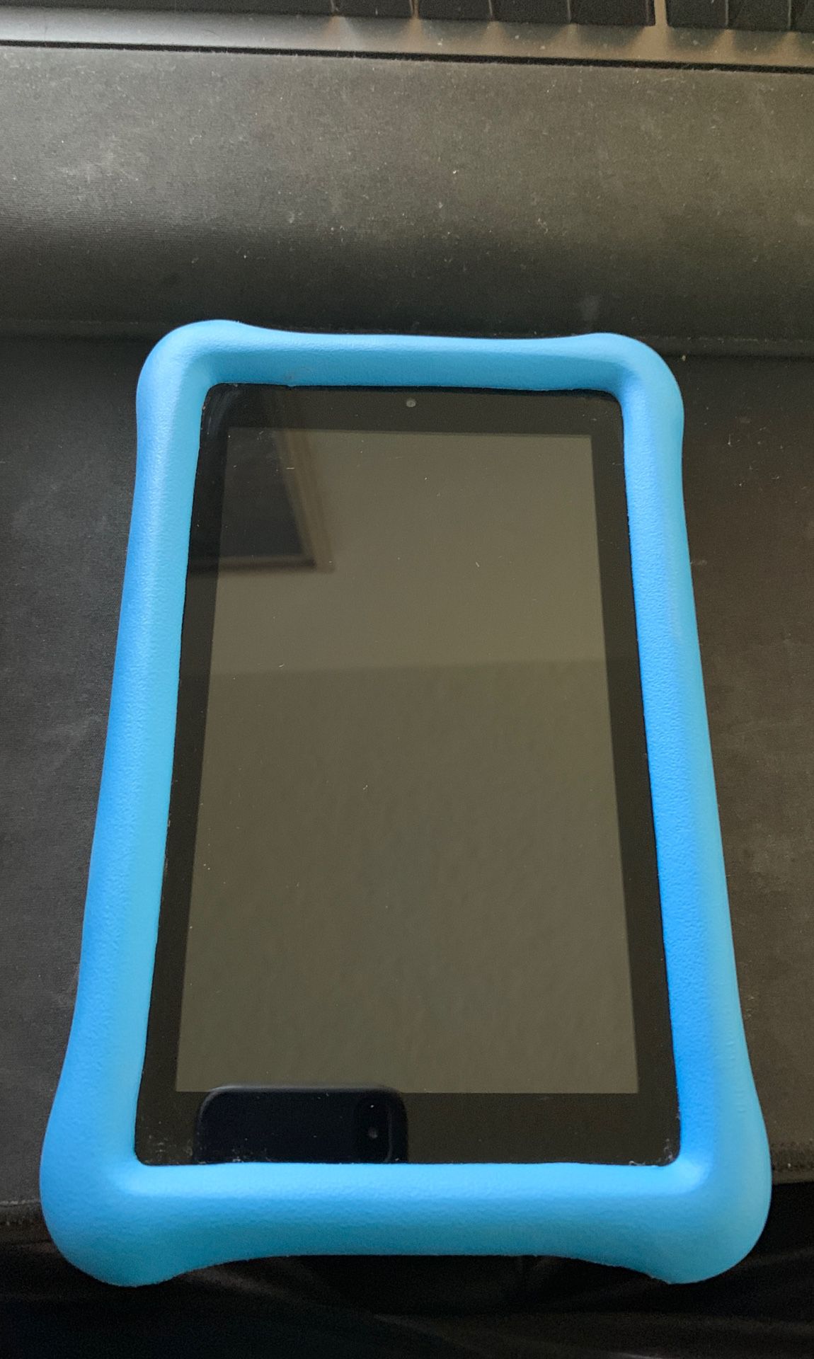 Amazon Fire Kids edition Tablet. Blue Kid Proof Case