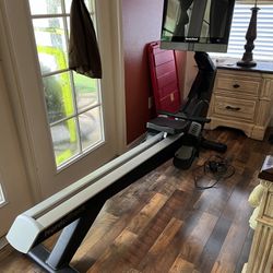 Used Once! Nordictrack RW 900 Rower Price Reduce! 