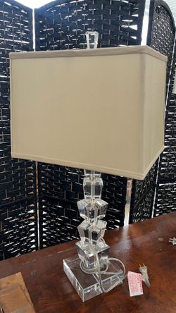 RH Crystal base lamp