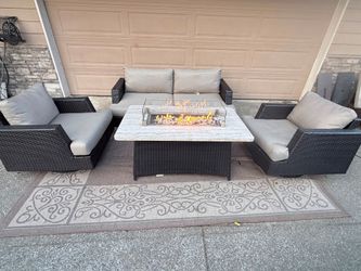 Premium outdoor RST sunbrella furniture with fire pit