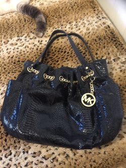 Black Michael kors purse