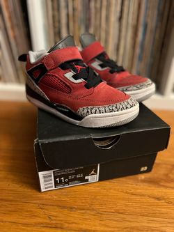 Kids  (Size 11c) Jordan Spizike Low Red / Black / Gray basketball shoes