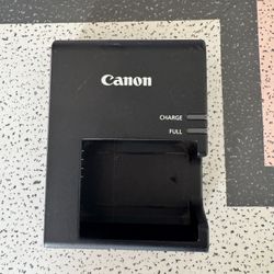 Canon Camera Battery Charger 