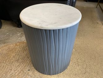 ALBANY LIVING Marble Top Round Grey Side Table