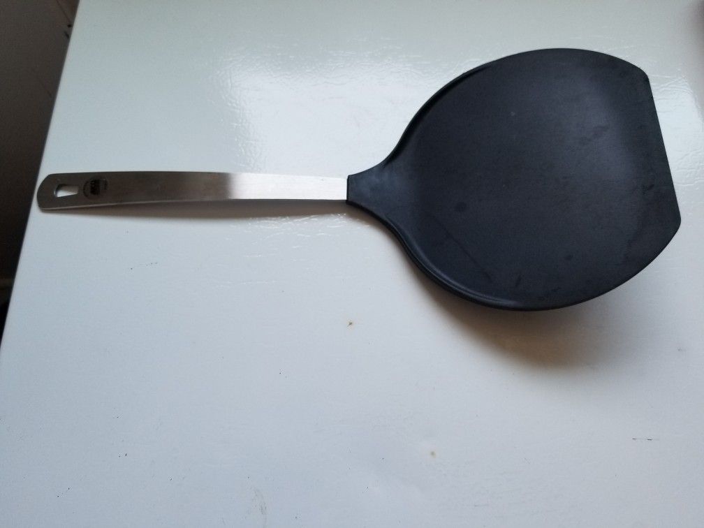 Amco Stainless Steel Pancake Turner