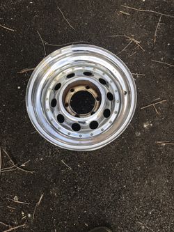 Chrome 15” trailer rims