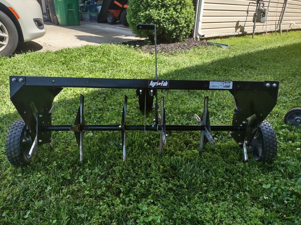 Plug Lawn Aerator Tow-behind Pull Behind Lawn Grass Landscaping Yard