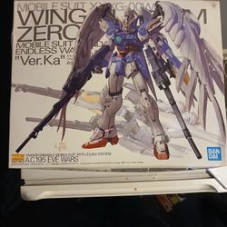 Wing Gundum  Zero  E-W 