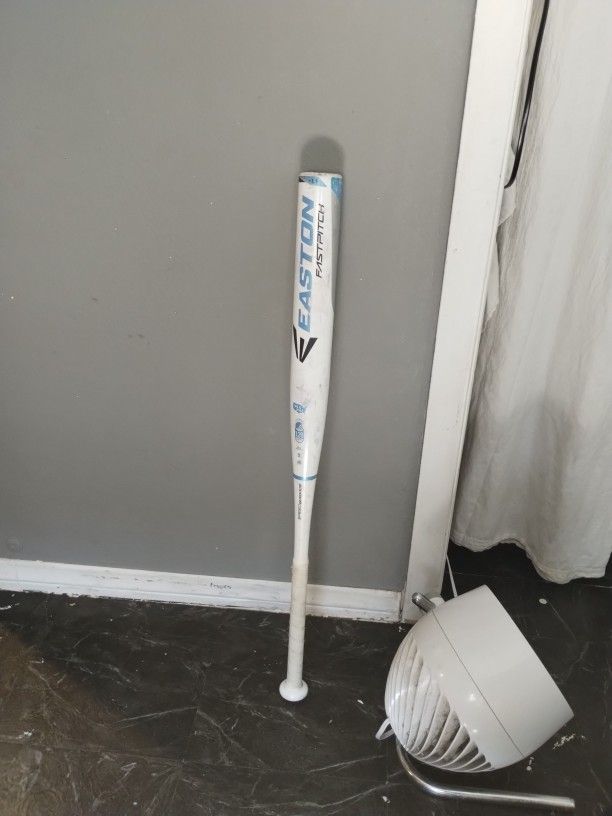 EASTON Fastpitch Softball Bat Size 32