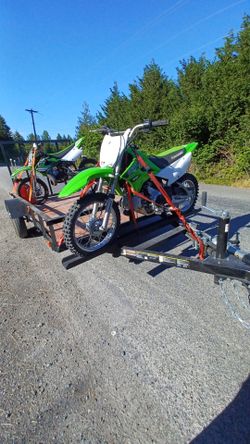 KLX 110, KX 85 and Trailer