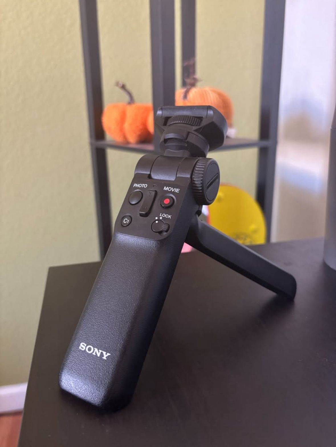 Sony wireless bluetooth tripod
