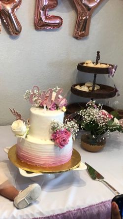 Birthday Clear vase with gold bottoms