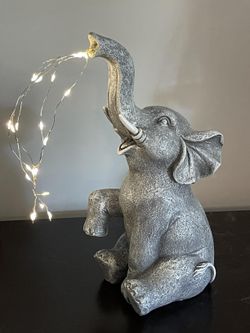Solar Elephant Statue - Outdoor Garden Decor and Gift for Women