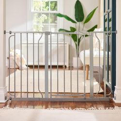 Regalo Safety Extra Wide Baby Gate