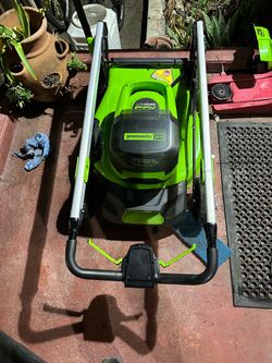 Greenworks Pro 60V 21" Cordless Self-Propelled Lawn Mower-Tool Only