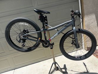 REI brand Co-op Rev 24 kids mountain bike