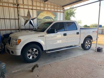 Ford F-150 Pickup Truck