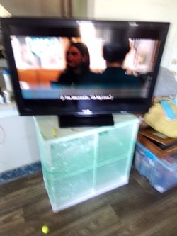 Tv 60. Ac 100