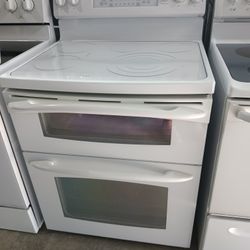 G/E Profile Glass Top Stove Everything Works Good 👍