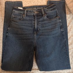 American Eagle Mom Jeans
