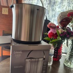 Ice Bucket & Tong Set