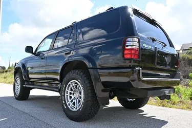2002 Toyota 4Runner – Classic SUV