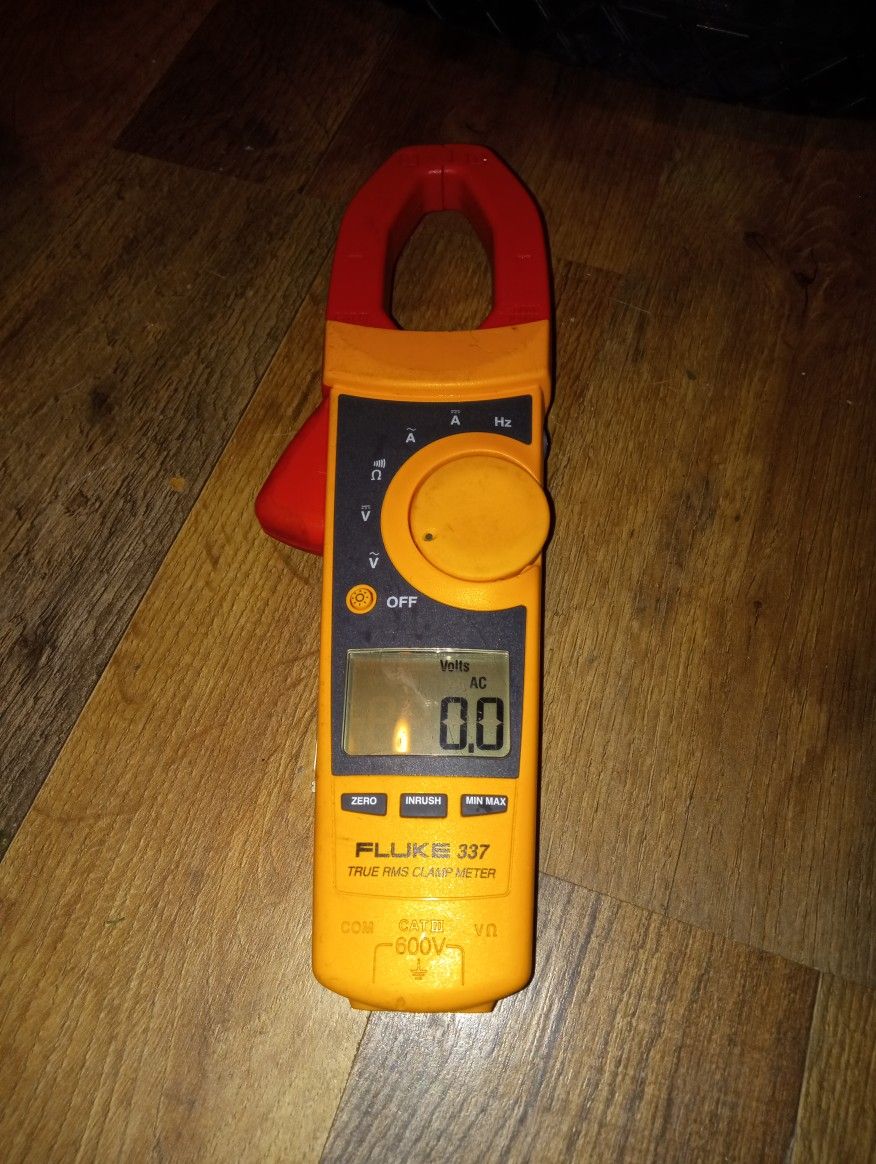 Fluke 337 True RMS 1000 Amp AC/DC Clamp Meter