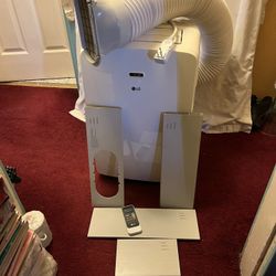 LG  LP1017WSR  10,200 BTV Portable Air Conditioner 