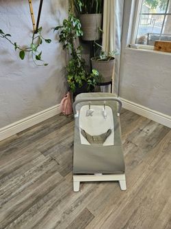 Baby Bouncer Seat with Toy Bar
