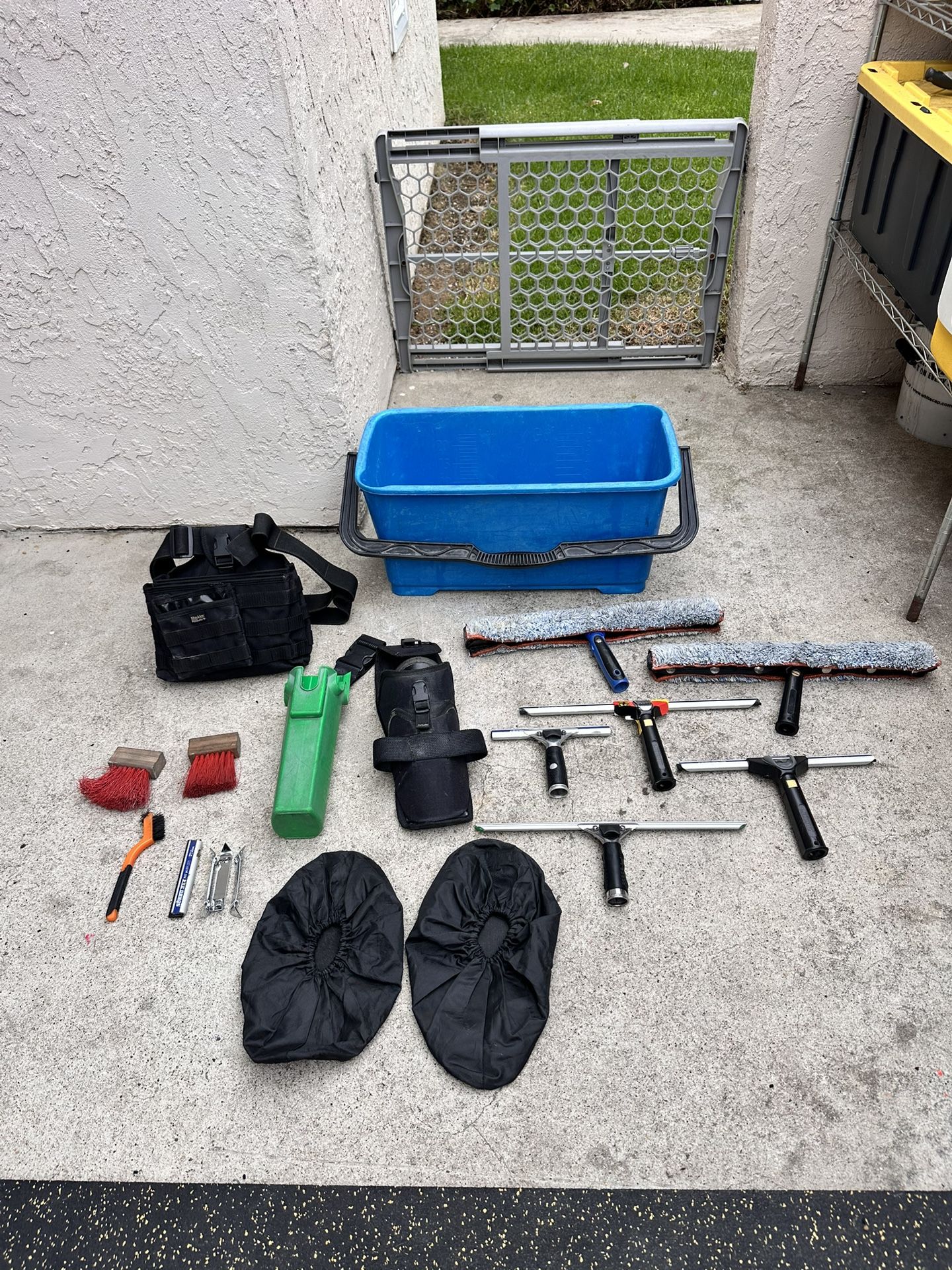 Window Washing Set