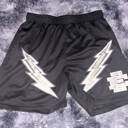 EE shorts black thunder (offers)