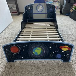 Kids Space Exploration Full size Bed & Mattress