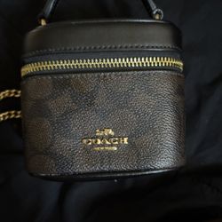 Ava Crossbody Bag In Signature Canvas 