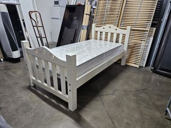 Twin Bed And Mattress 