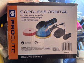 Cordless orbital buffer